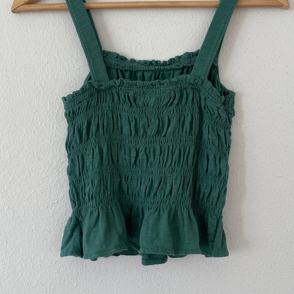Universal Thread Tank Top Smocked Green Ruffle - Picture 6 of 14